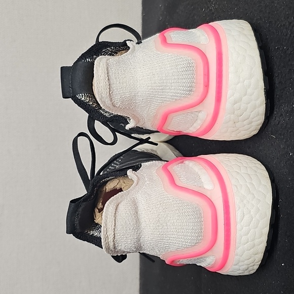 ADIDAS ULTRA BOOST 19 WOMENS SNEAKERS BFPM-01-185 - Picture 3 of 10